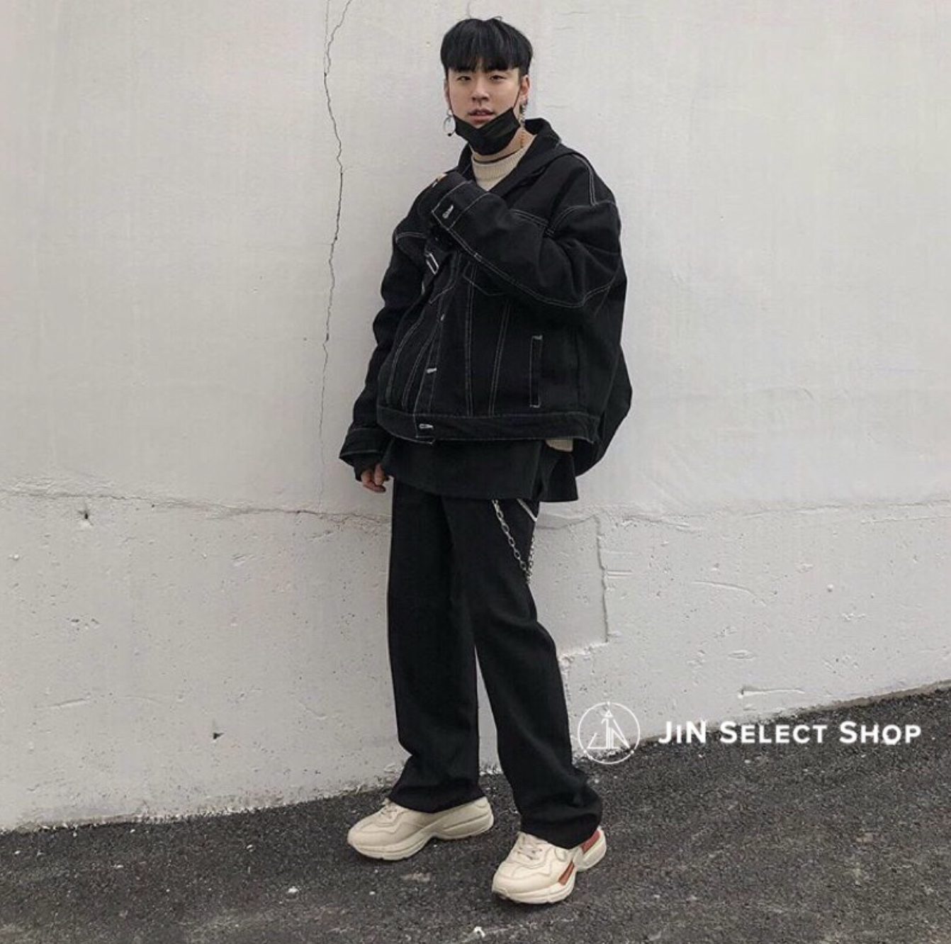 JIN UNIVERSAL 新版闊腿褲 夏日薄款材質 寬褲 西裝褲