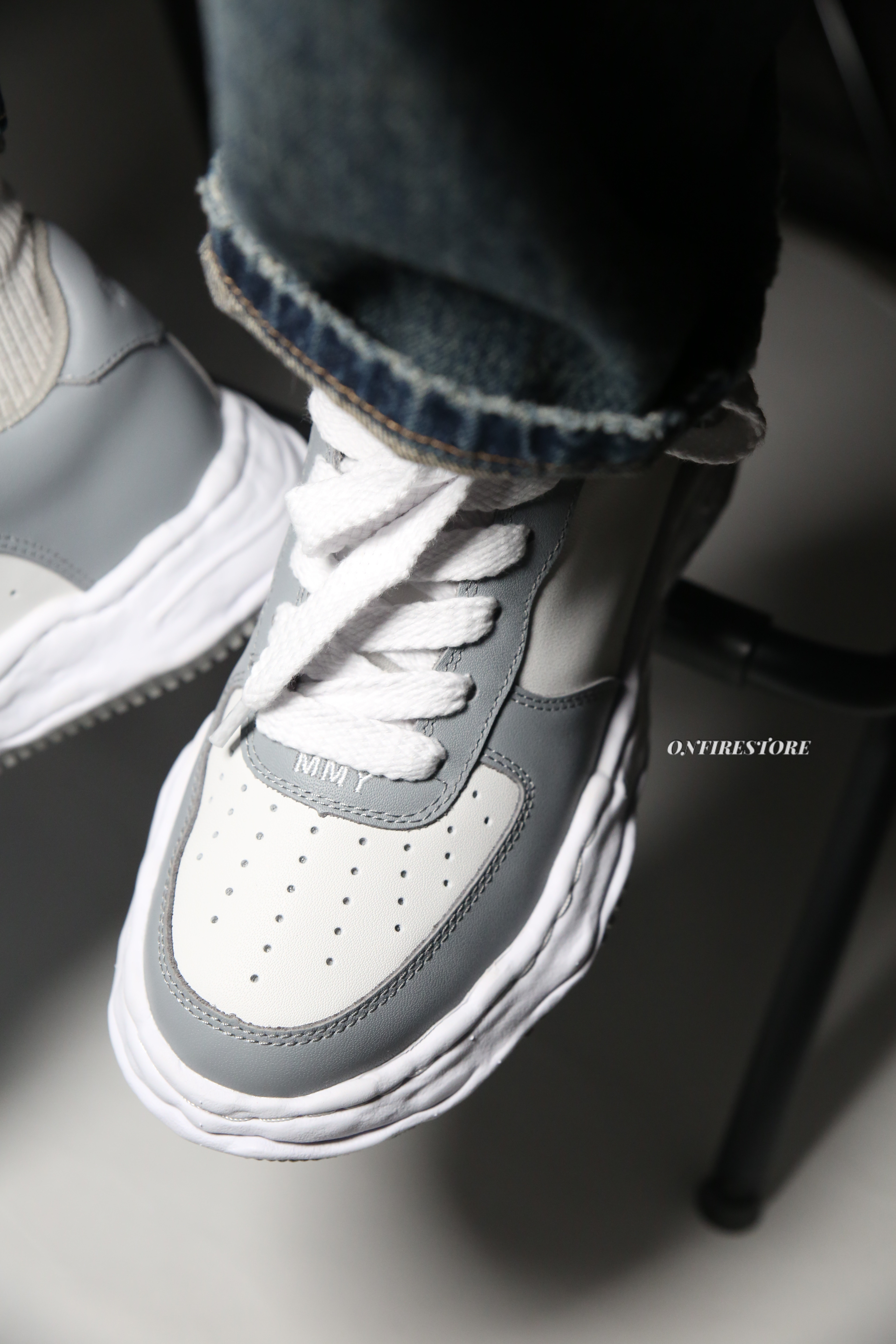 {現貨} MMY MAISON MIHARA YASUHIRO Wayne Low Leather Grey/White