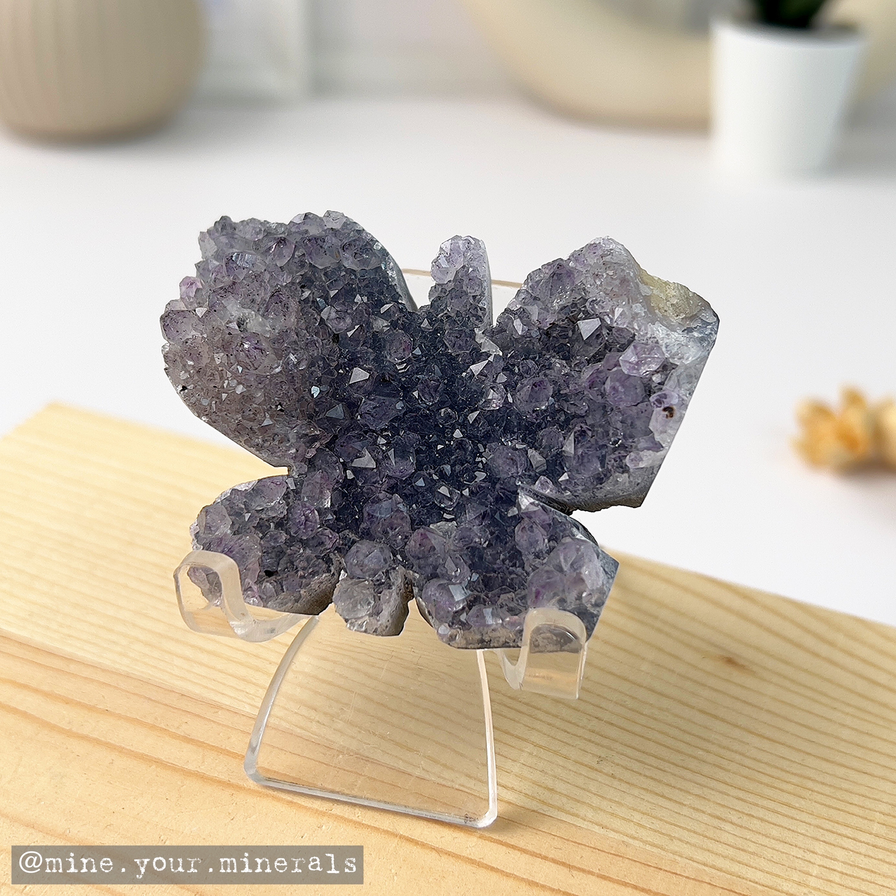 蝴蝶切割彩晶片/異象紫水晶