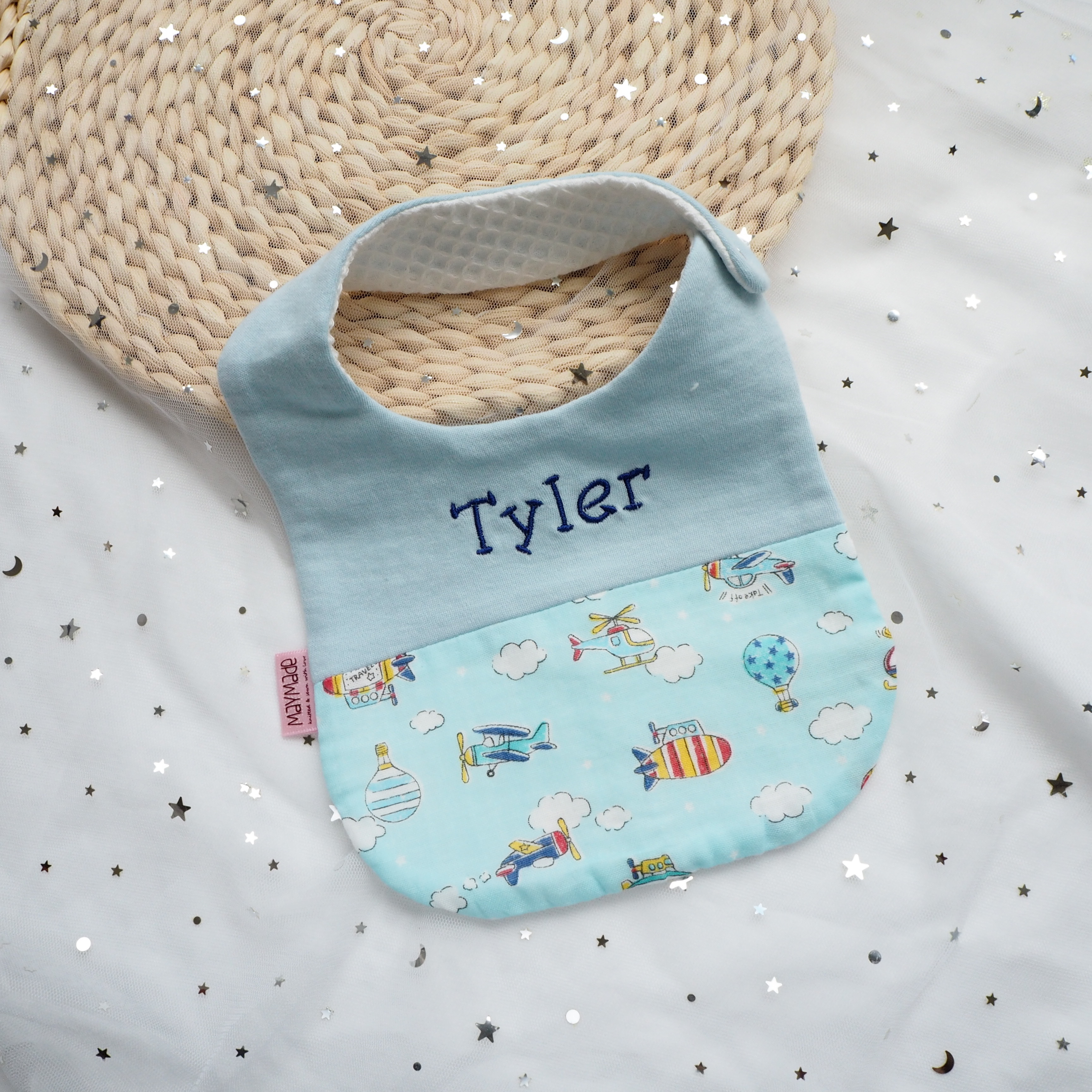 飛機與熱氣球 二重紗布圖案 拼布款繡名口水肩 [三色可選]