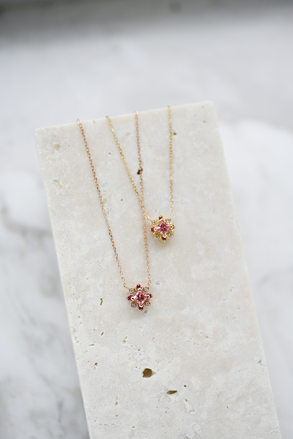 18K Sólo Uno Padparadscha Diamond Necklace