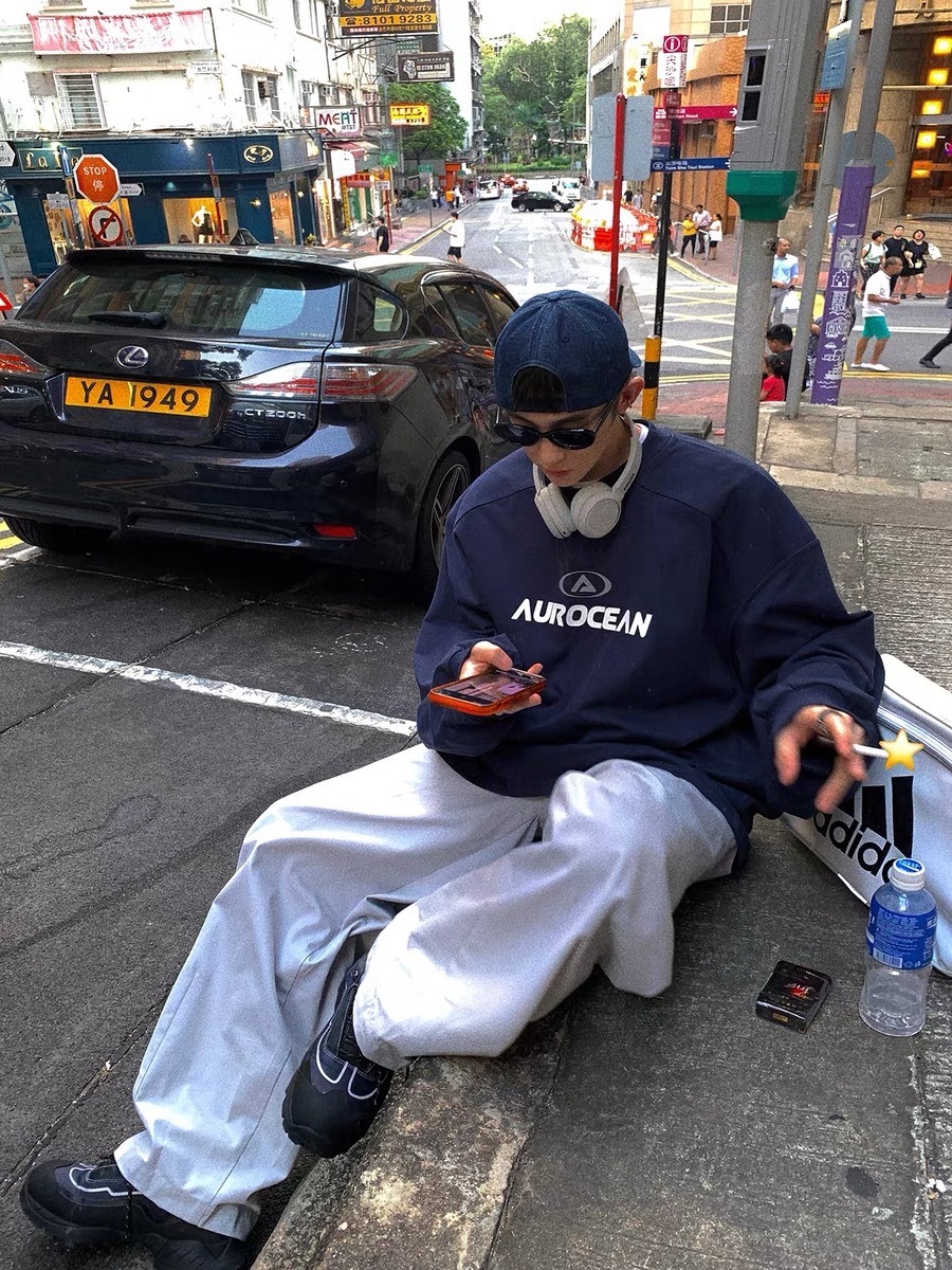 Aurocean 320克重磅藏青印花長袖