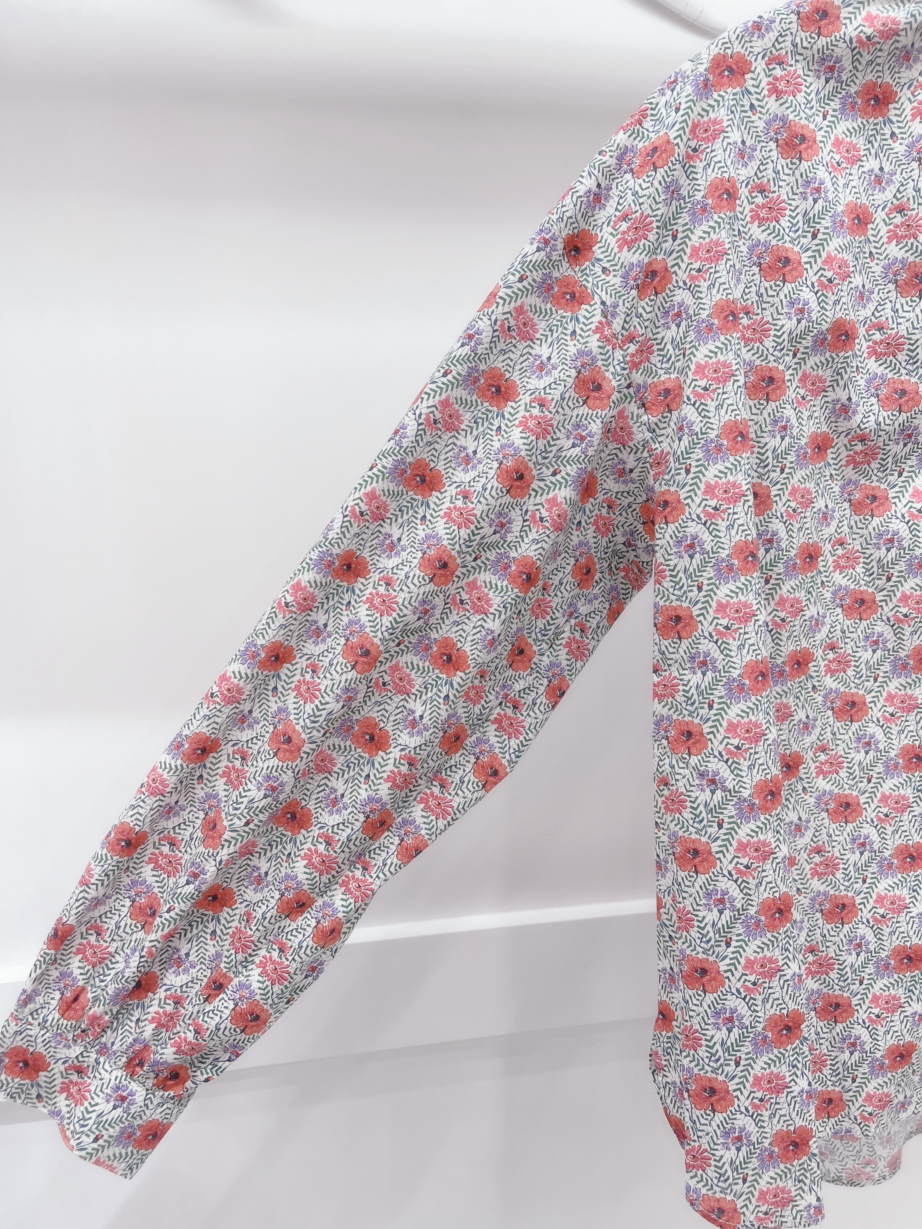 J Liberty紅花柄杉