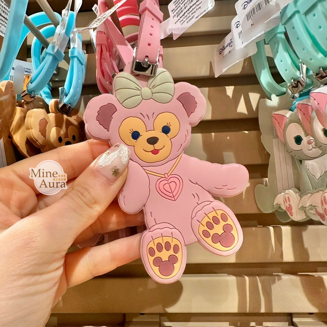 雪莉玫 ShellieMay 坐姿 造型 行李吊牌 -香港迪士尼樂園