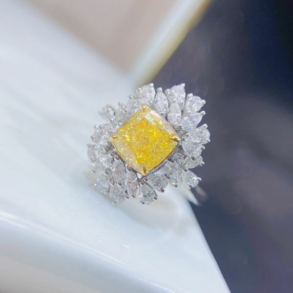 GIA 18K金鑽石 黃鑽女戒