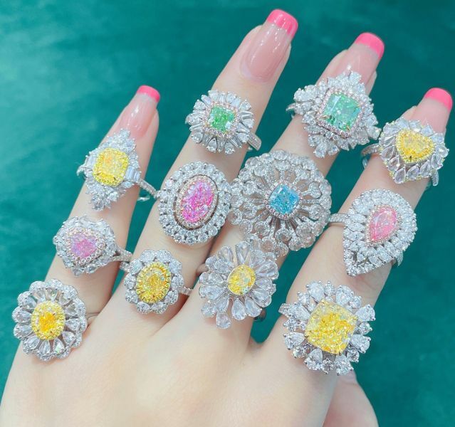 GIA 黃粉綠藍女戒