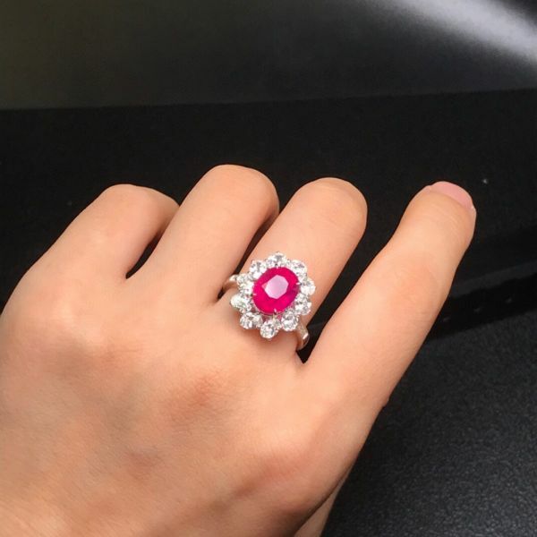 5.05ct 鴿血紅珠寶戒指
