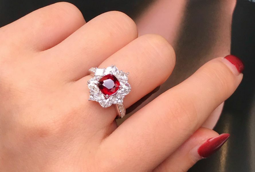18K戒指 2.04ct 無燒鴿血紅