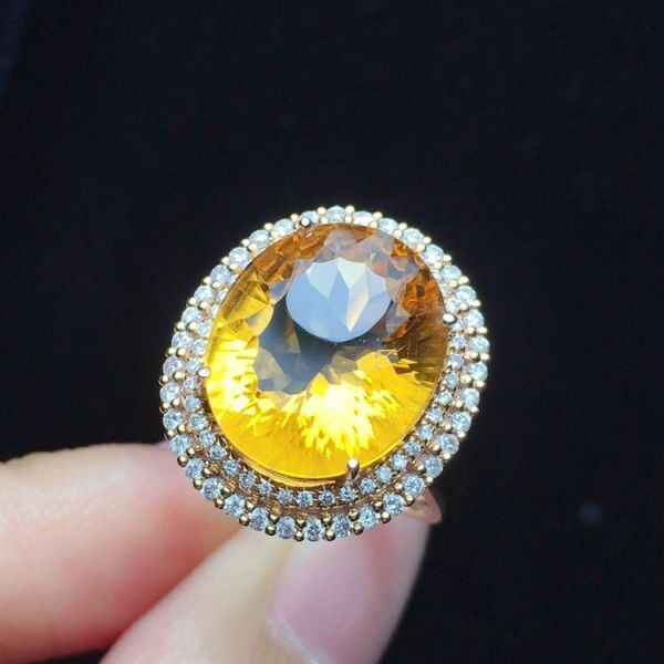 18k真金真鑽 天然黃水晶戒指 送證書