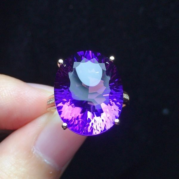 18k真金真鑽 天然紫水晶戒指 送證書