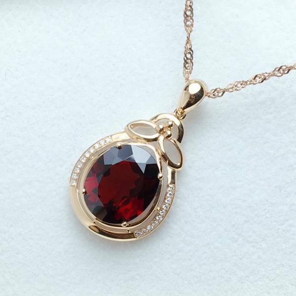 18k真金真鑽 天然石榴石吊墜 送證書