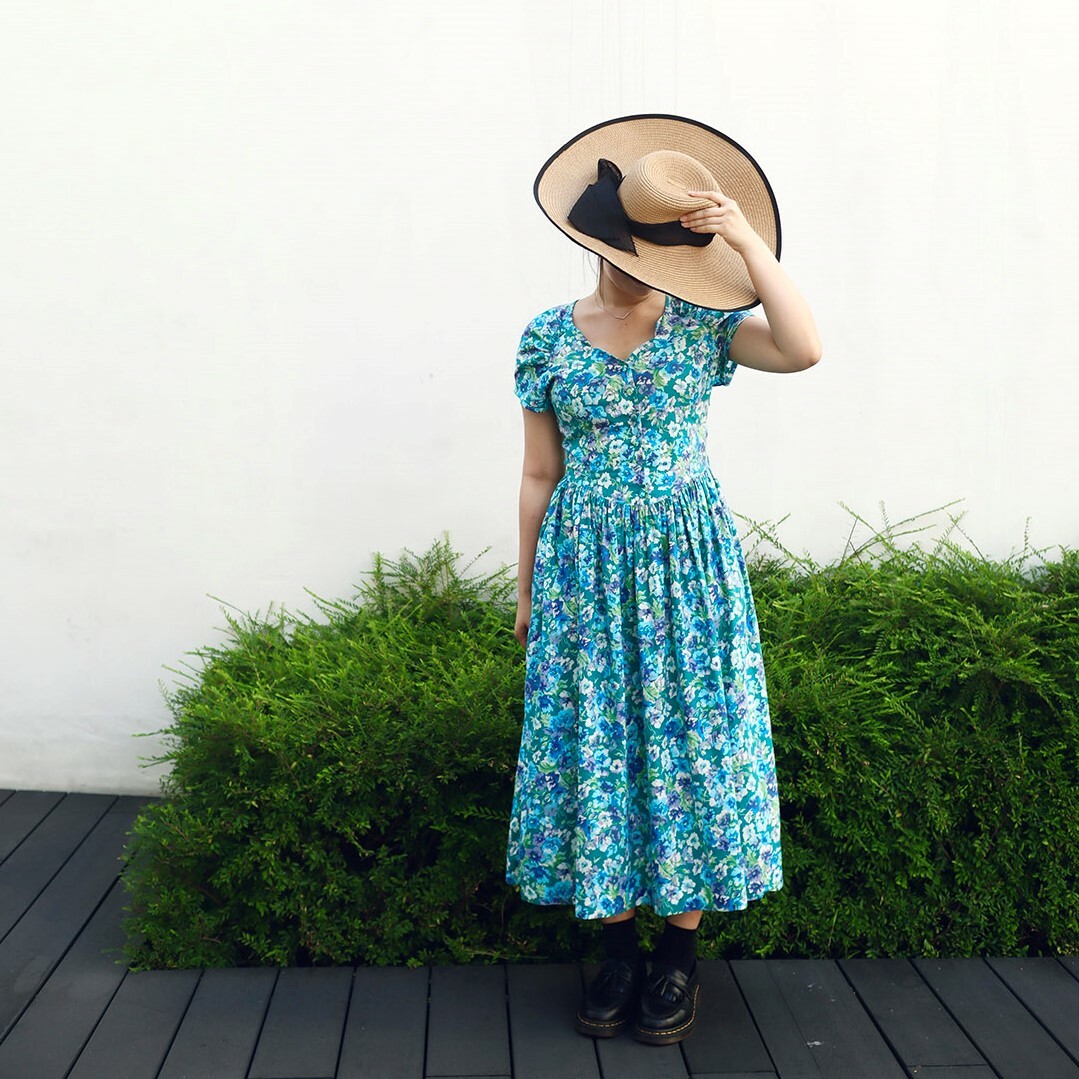 Laura Ashley 80s 水藍色大花古著連身裙