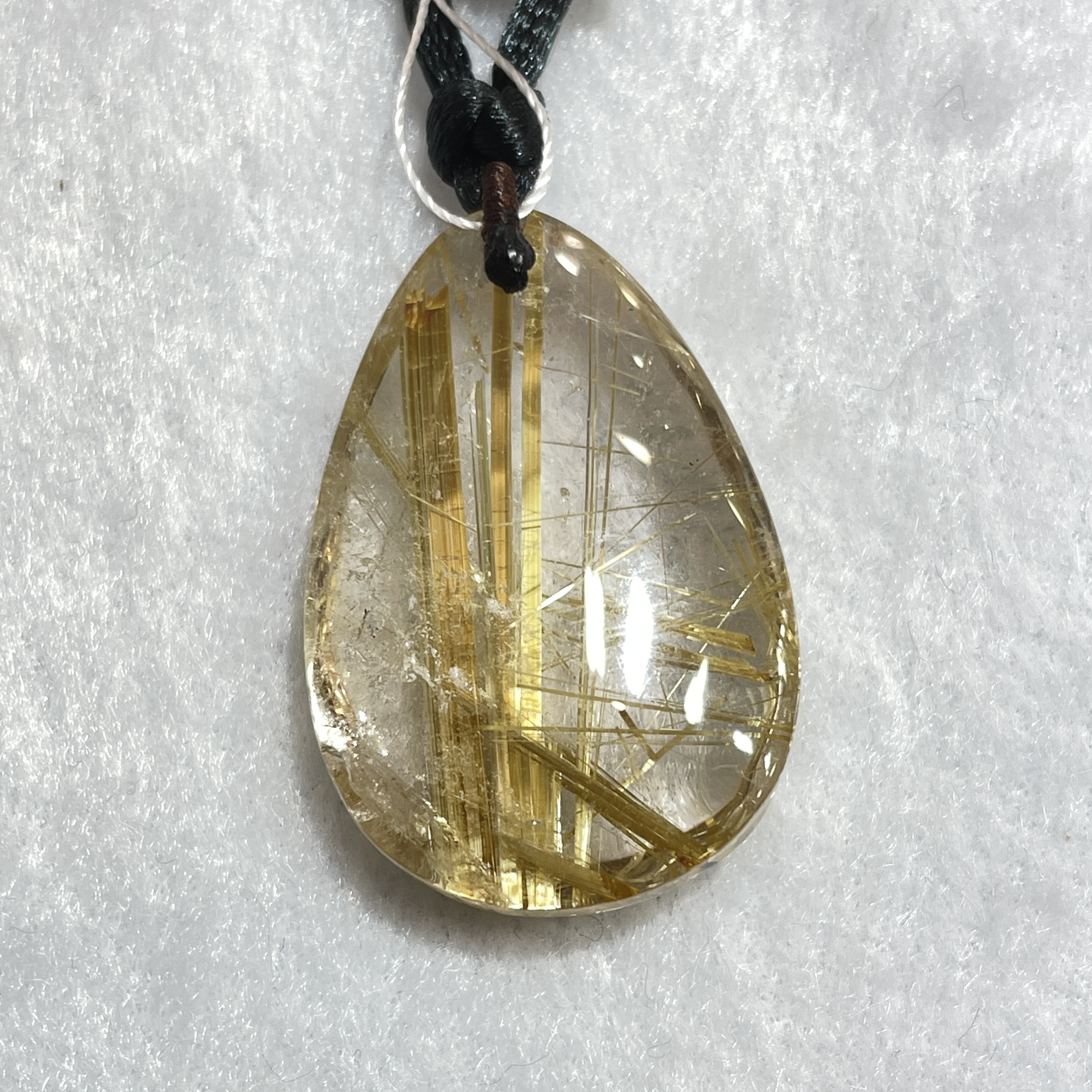 金髮晶吊墜