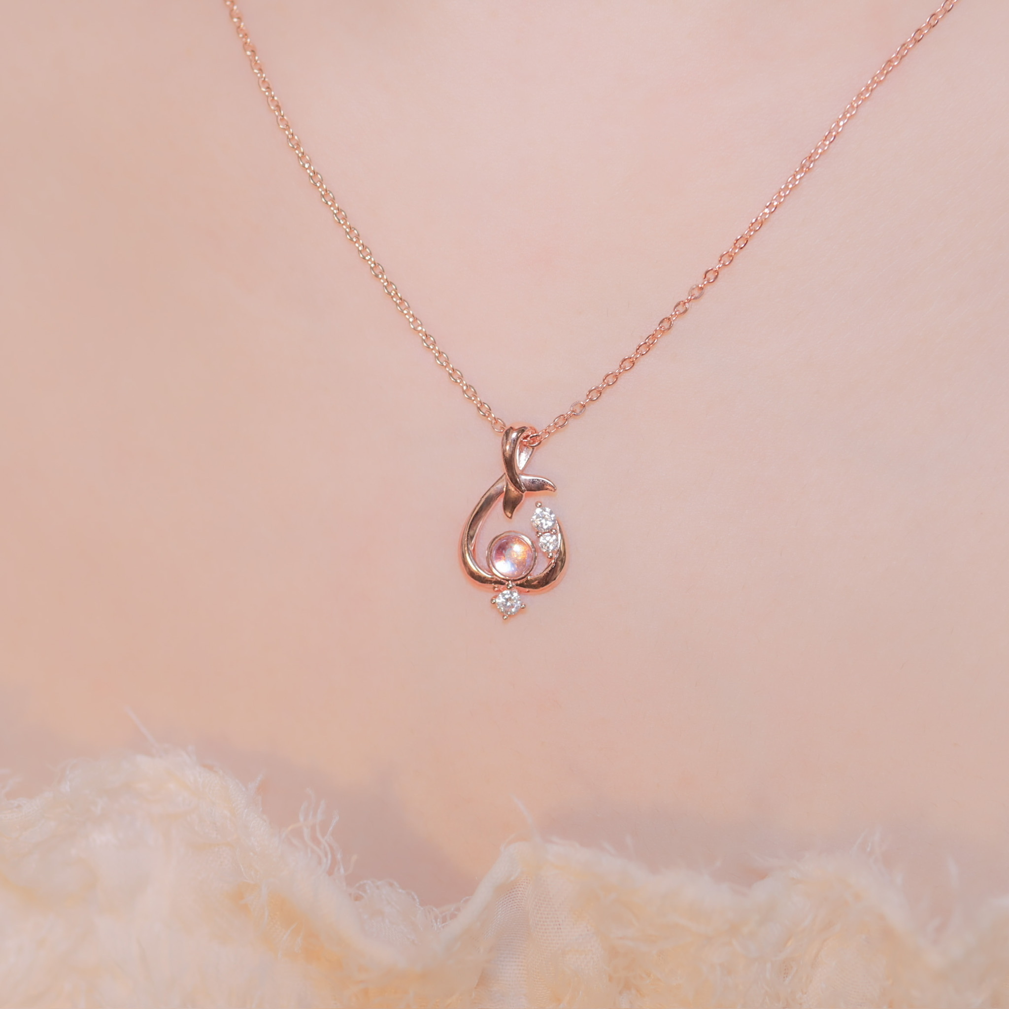 | 925純銀・厚鍍白金・ 厚鍍玫瑰金 | 蛻變美人魚項鍊 (銀/玫瑰金) | NE0652 |