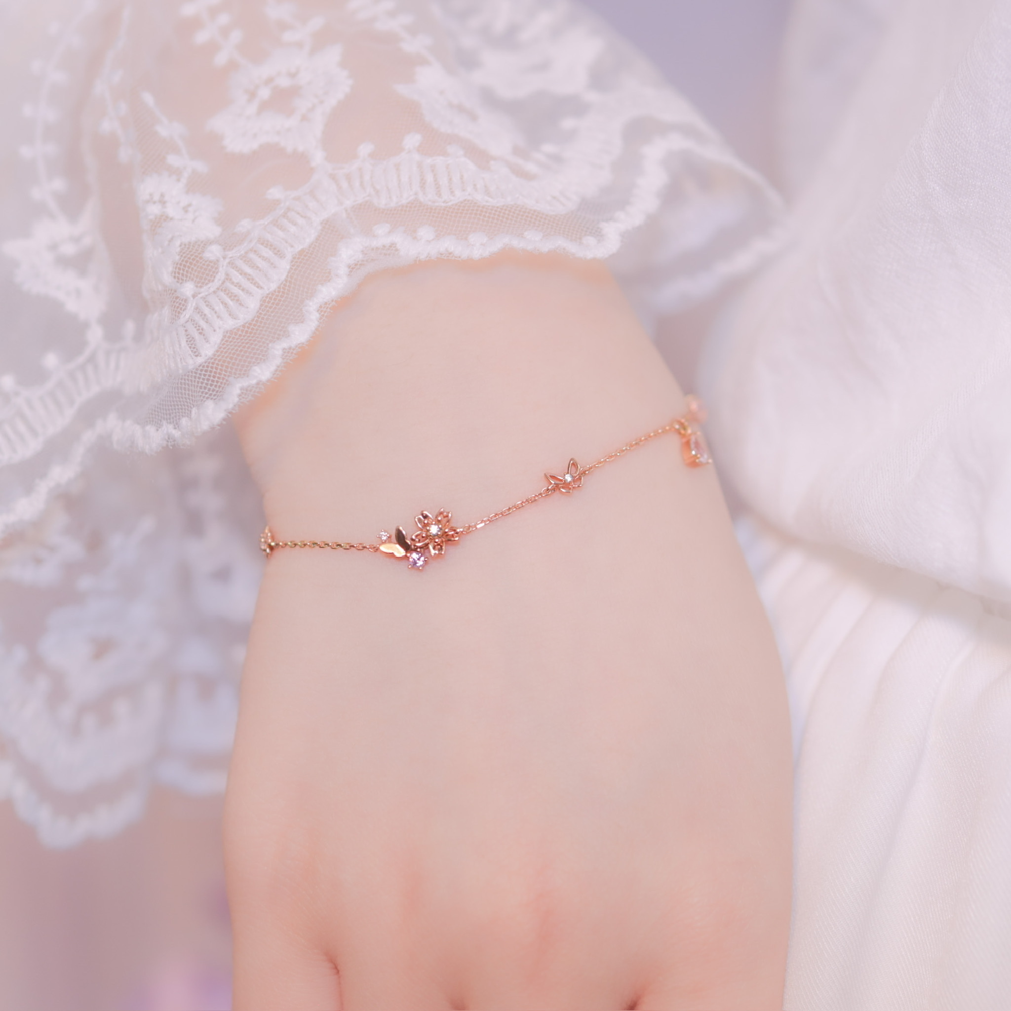 | 925 Silver・Rose Gold | Little Butterfly And Flowers Bracelet | BR0366 |
