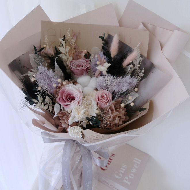 美到窒息的愛系列花束＿珠光豆沙粉玫瑰永生花束