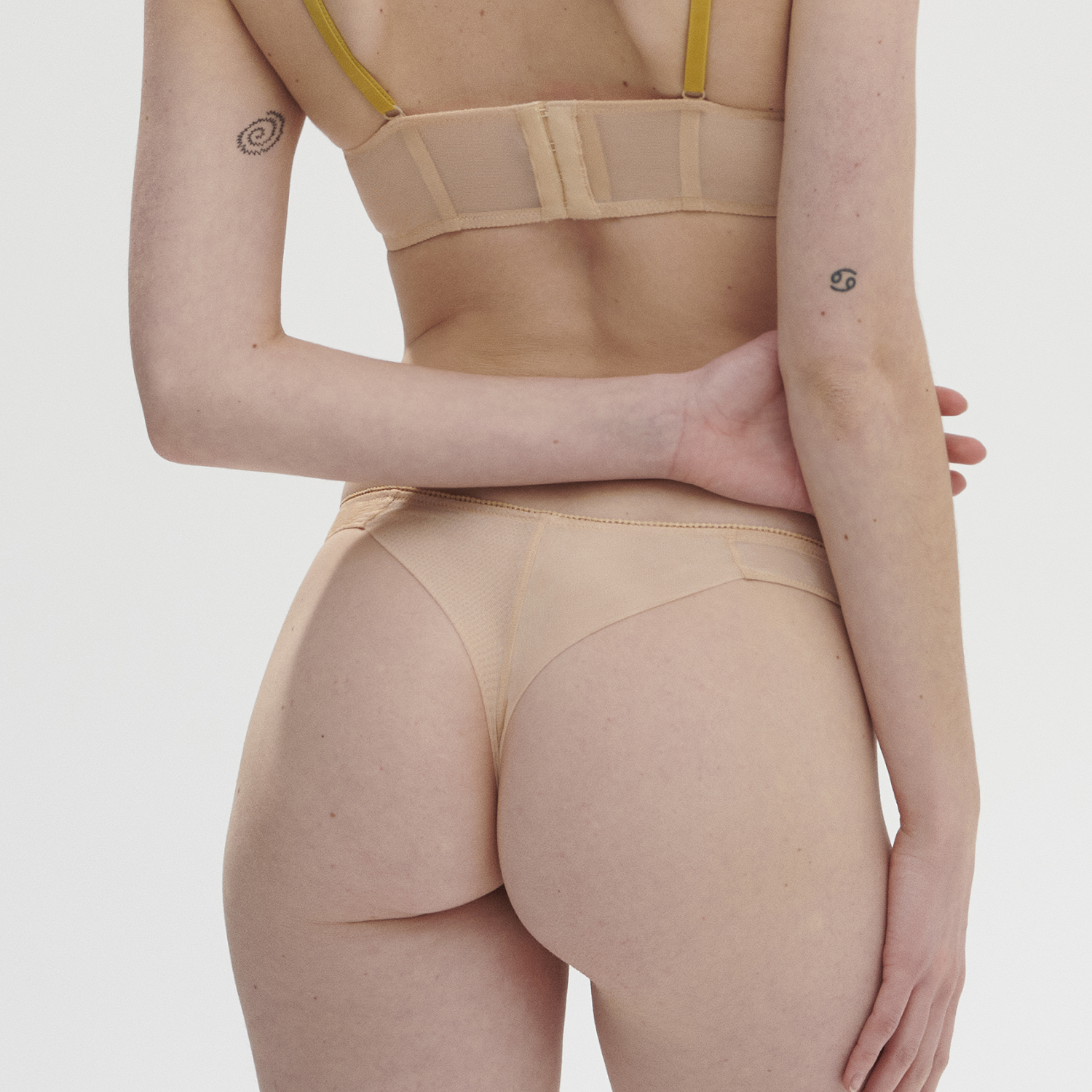 ADÈLE  愛黛兒 丁字褲 香草色