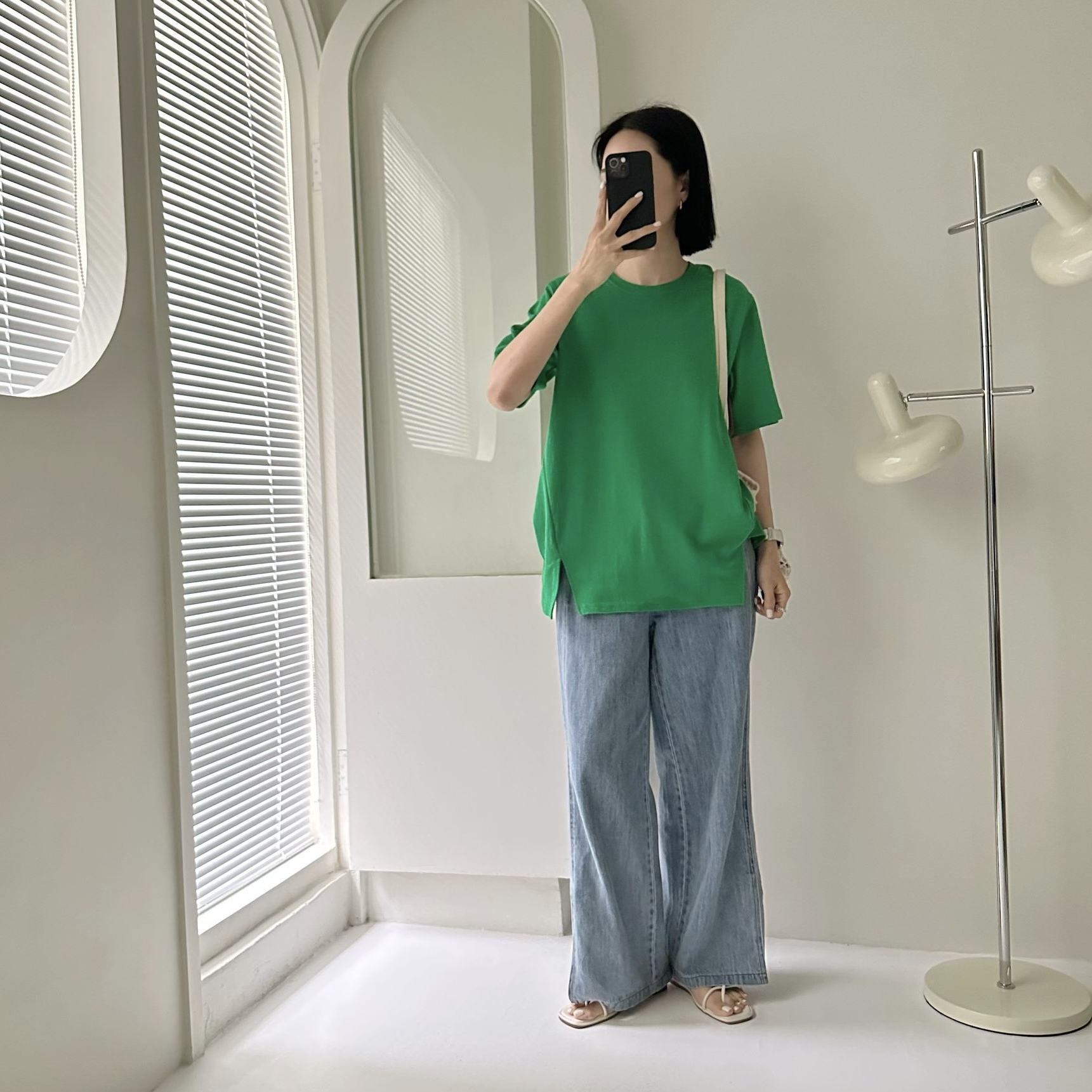 【BONNIE】多色～腳開叉短袖TOP