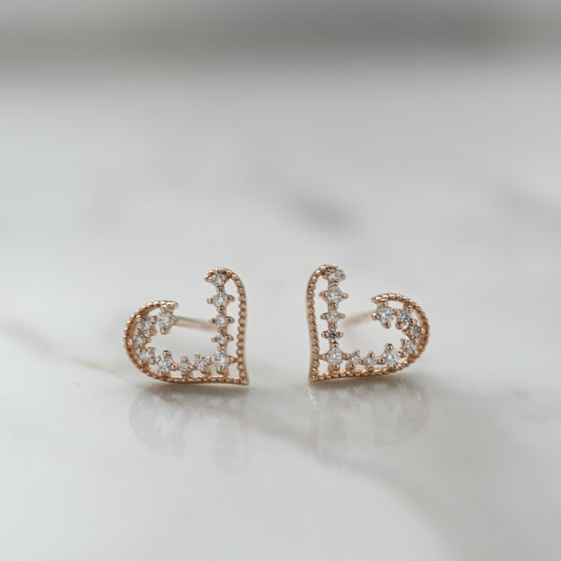 18K By2 Heart Diamond Earring