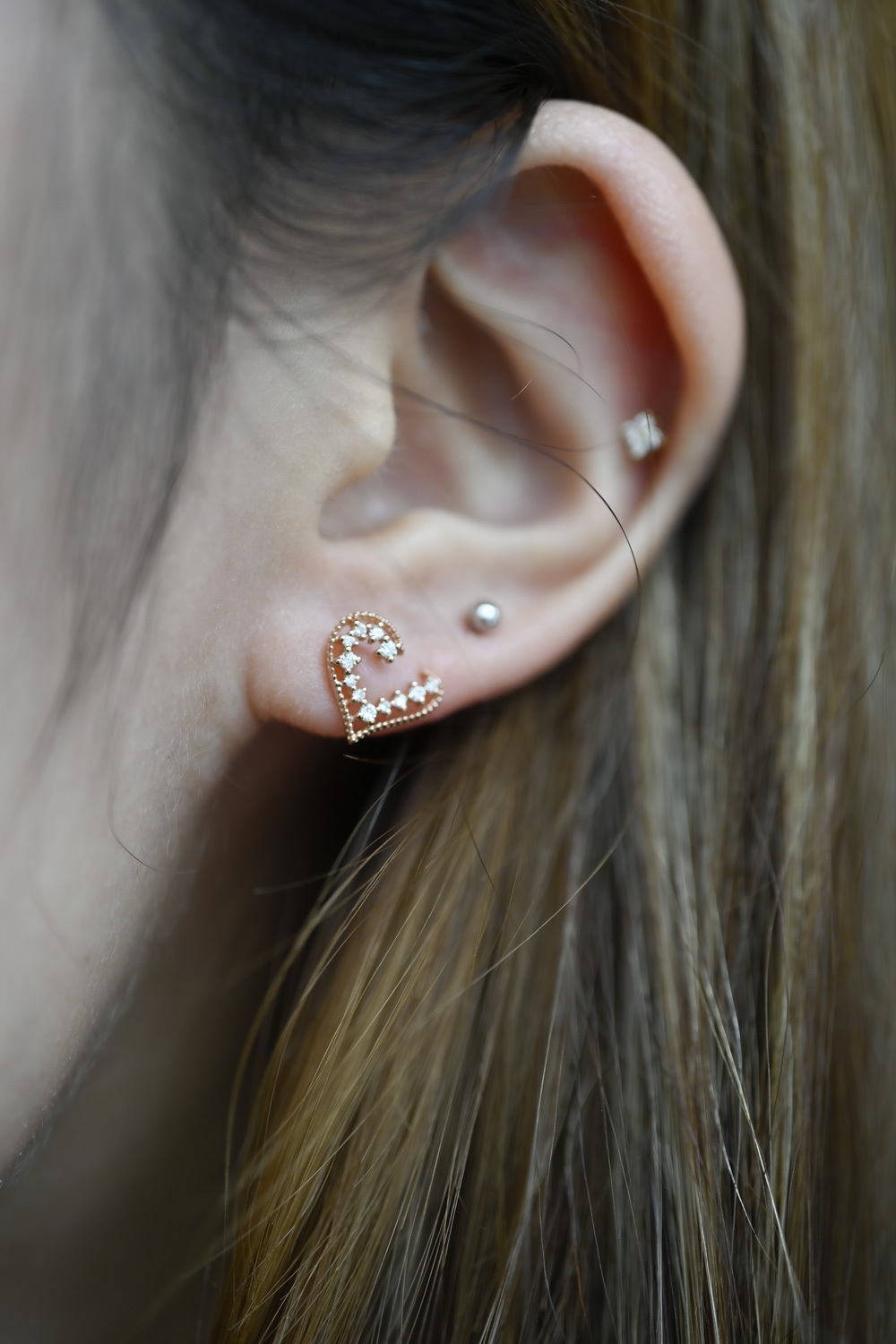 18K By2 Heart Diamond Earring