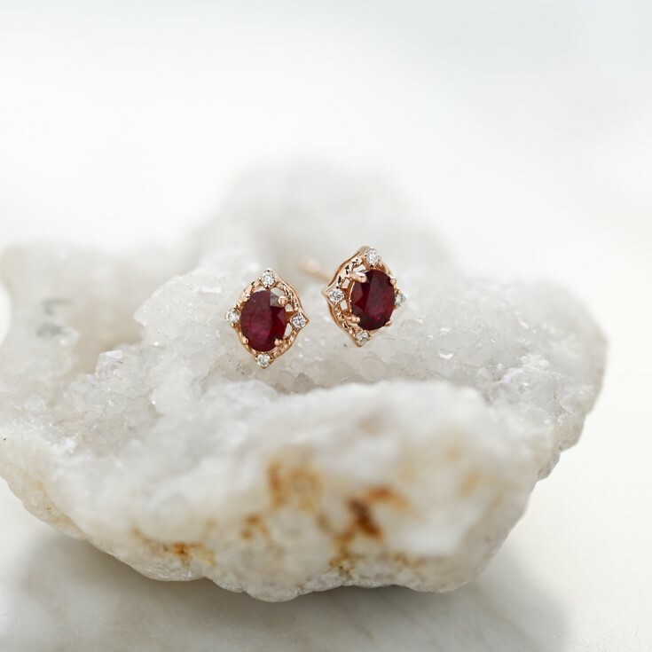 18K Shilla Diamond & Ruby Earring