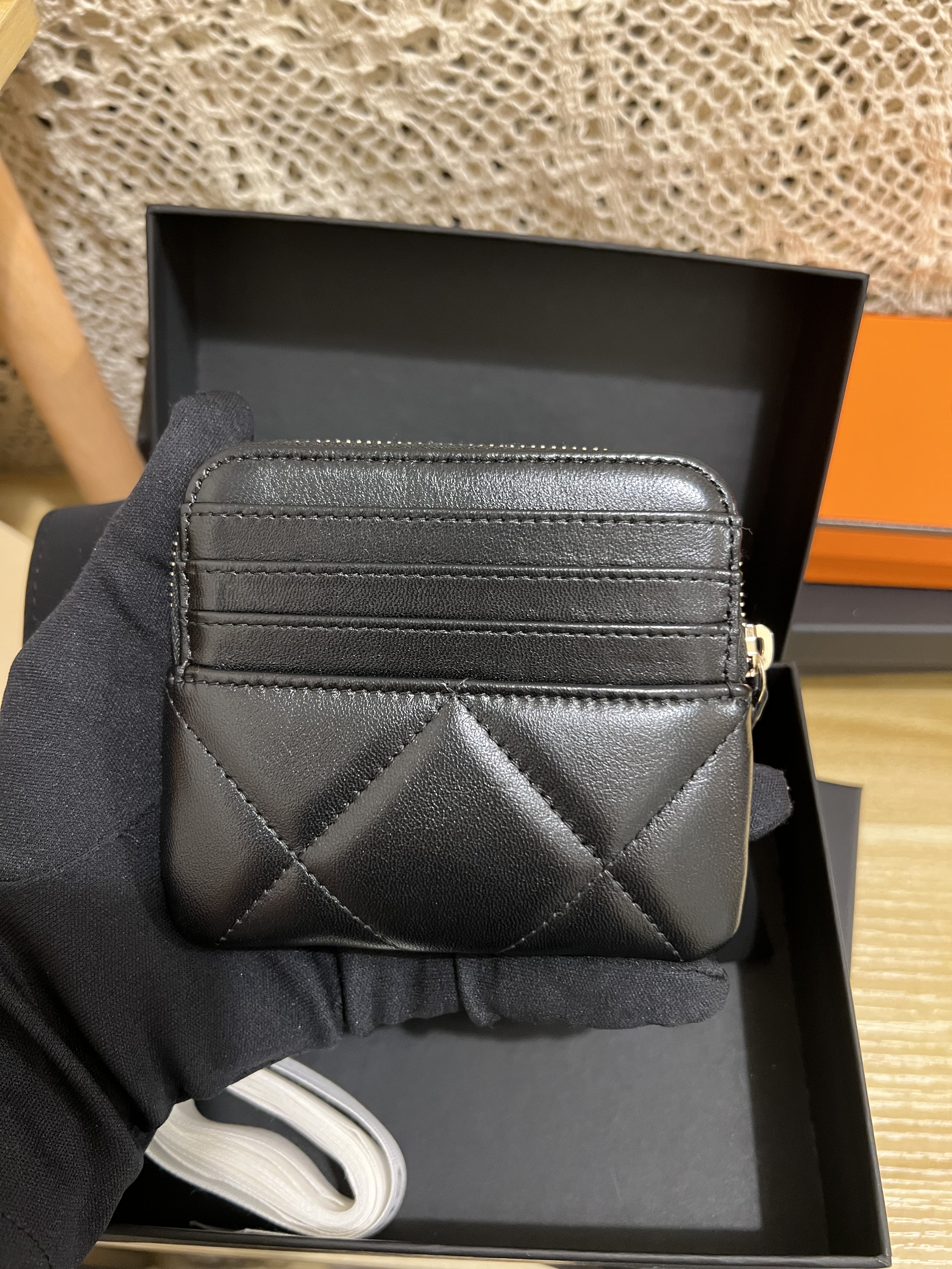 *Unused* Chanel Coin Purse / Zipped Wallet (Black lambskin)