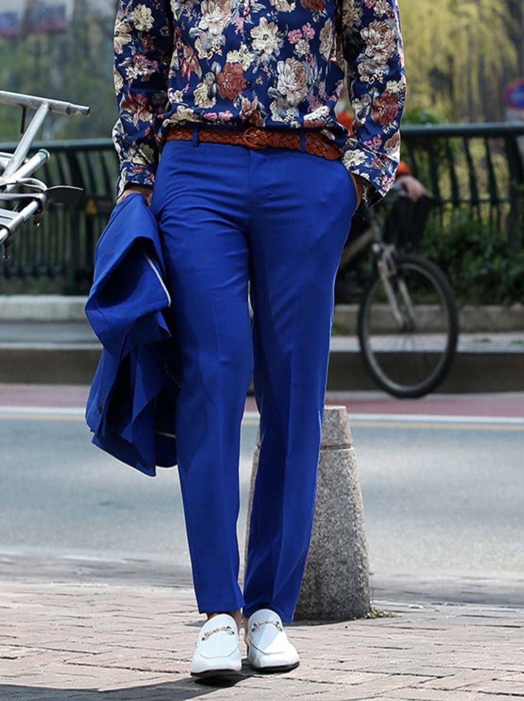 生動涼爽直筒西裝褲