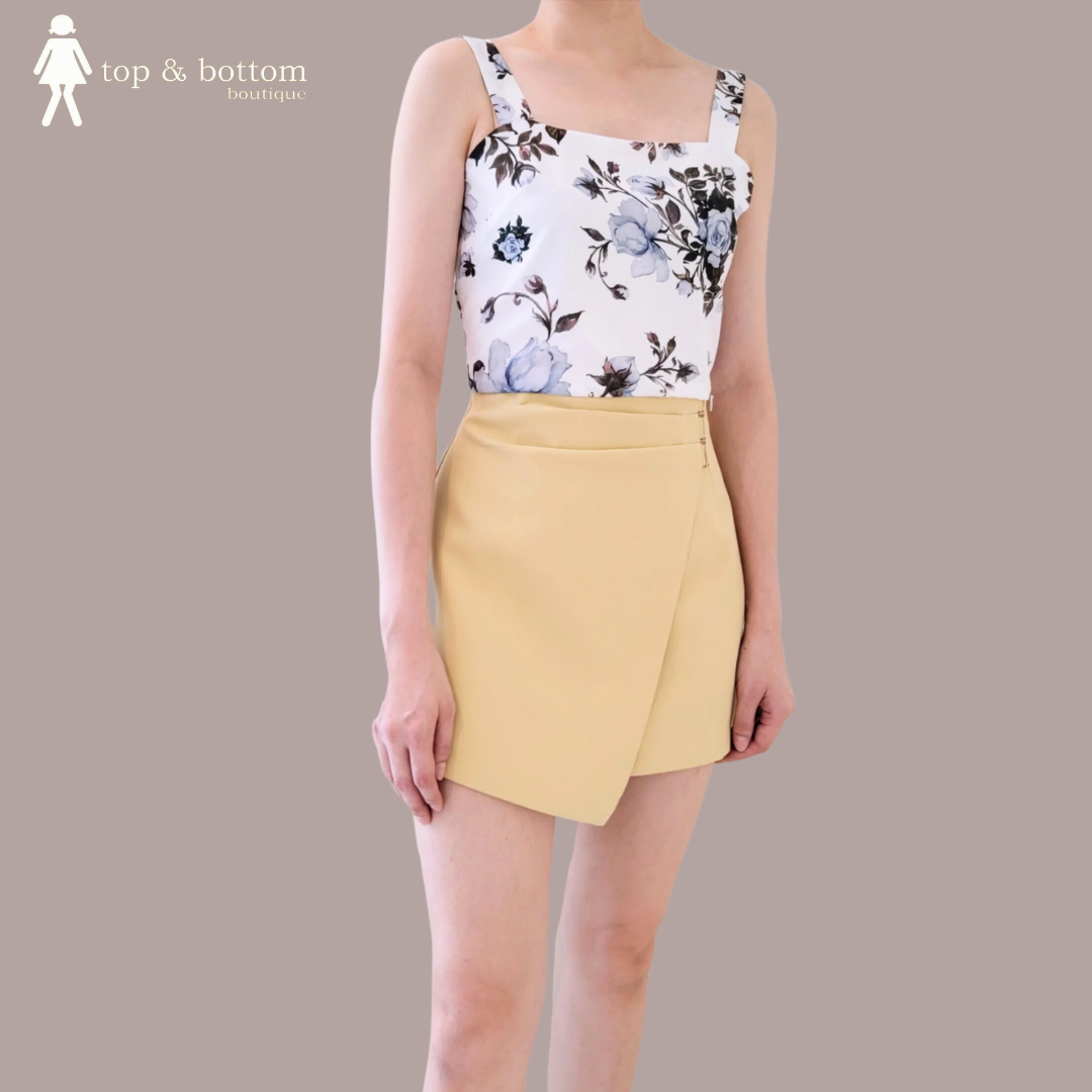 STRAP FLORAL CROP TOP