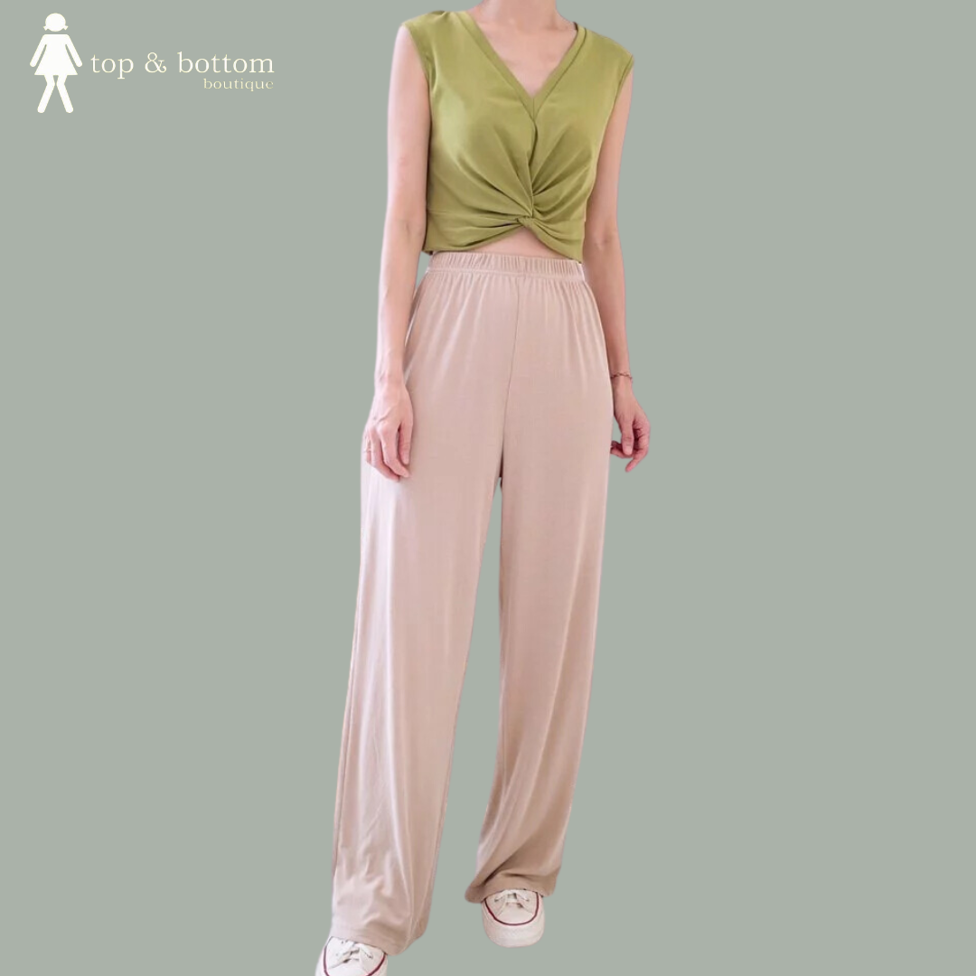 SOLID CROSS FRONT CROP TOP