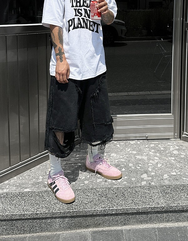 髒復古黑色鬆緊帶短褲