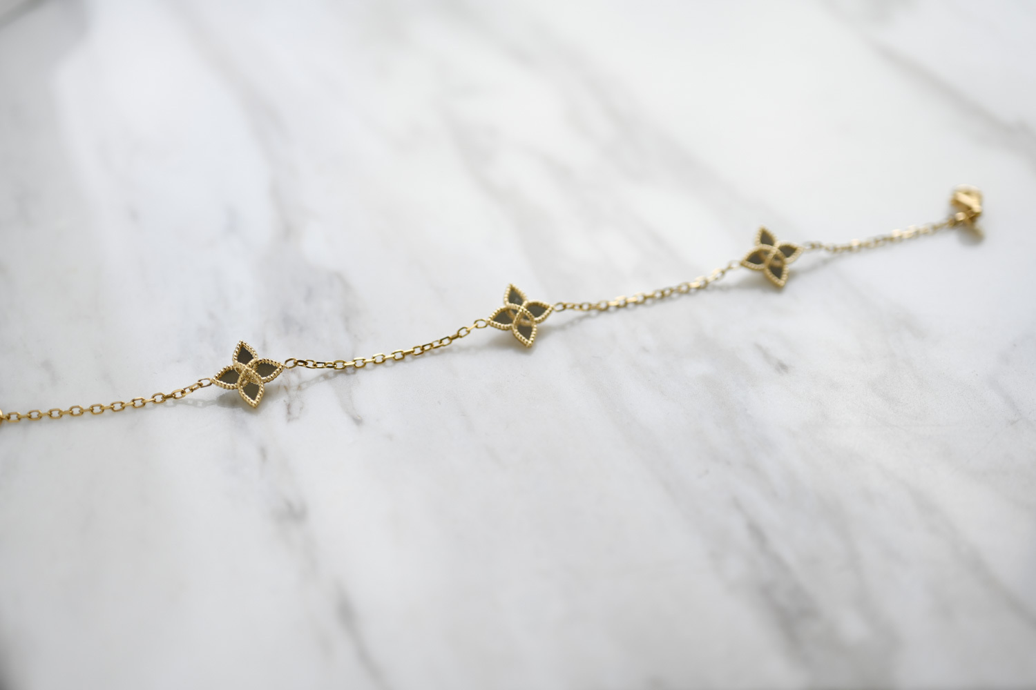 18K Mirror Petal Bracelet