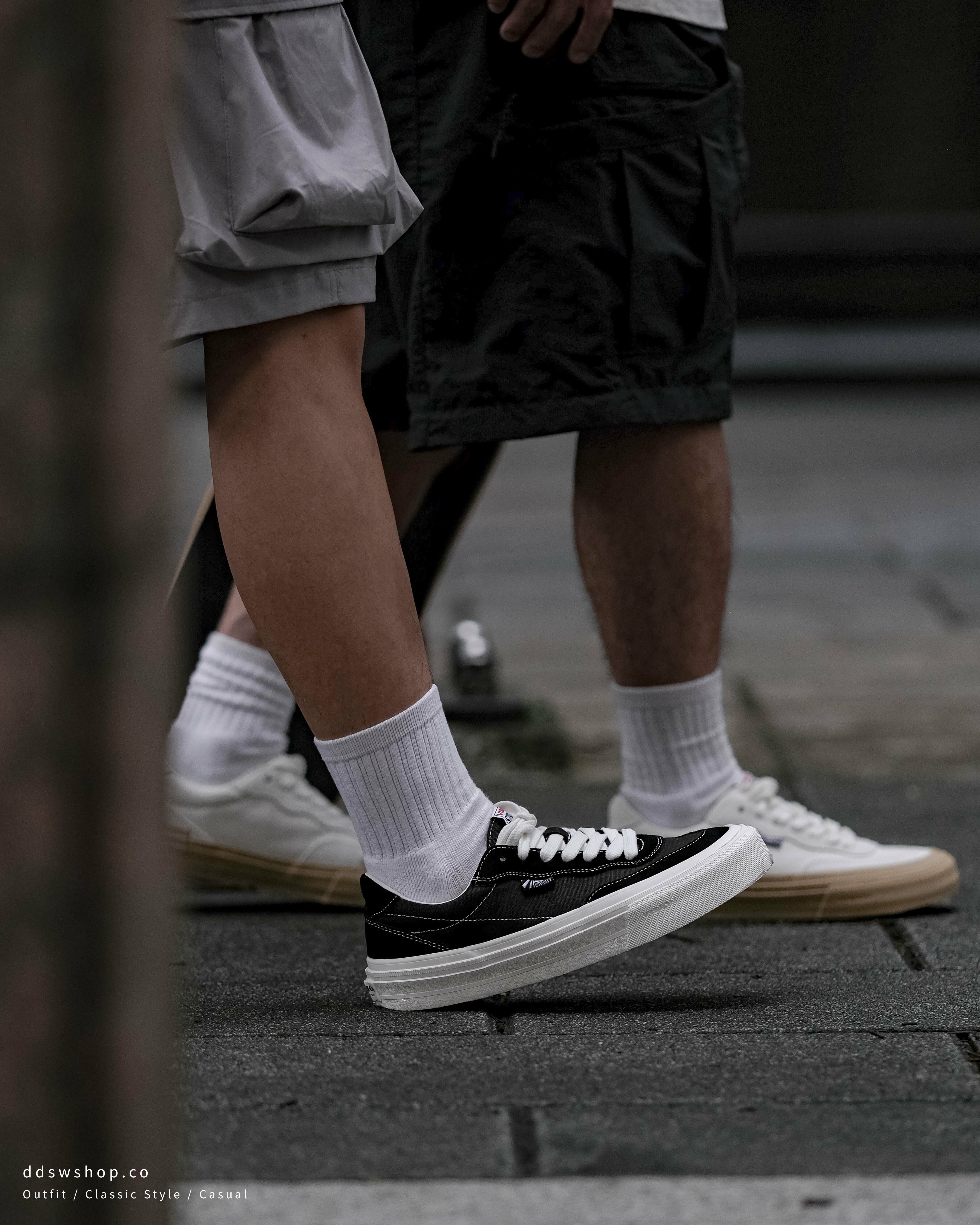 Vision Street Wear Flat Top 街頭滑板 板鞋 黑色 奶白色 森林綠 栗子棕 鹹蛋黃 加州紅