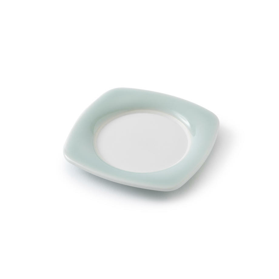 虎仙窯  鍋島青磁茶托（単品）白