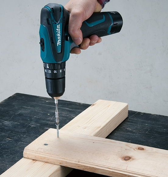 "MAKITA"牧田牌 充電式衝擊起子電鑽(鋰10.8V)