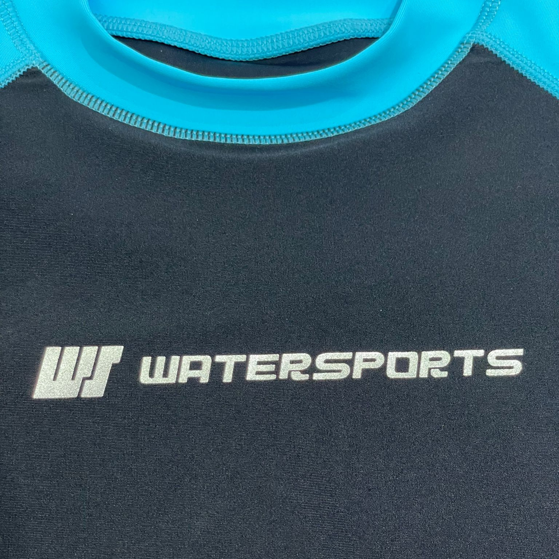 兒童 ESSENTIAL 防曬上衣 UPF50+ - 黑/藍