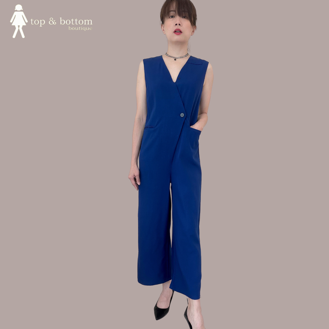 SLEEVELESS LONG JUMPSUIT