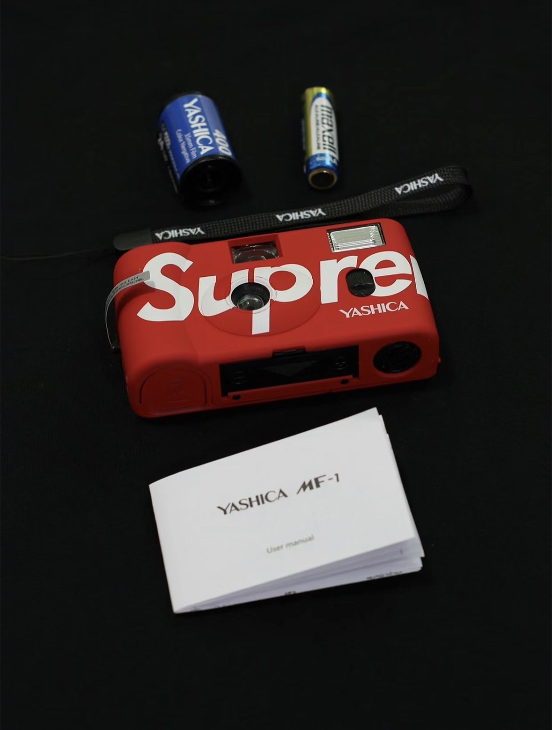 Supreme x Yashica 聯名MF-1 Camera 傻瓜相機