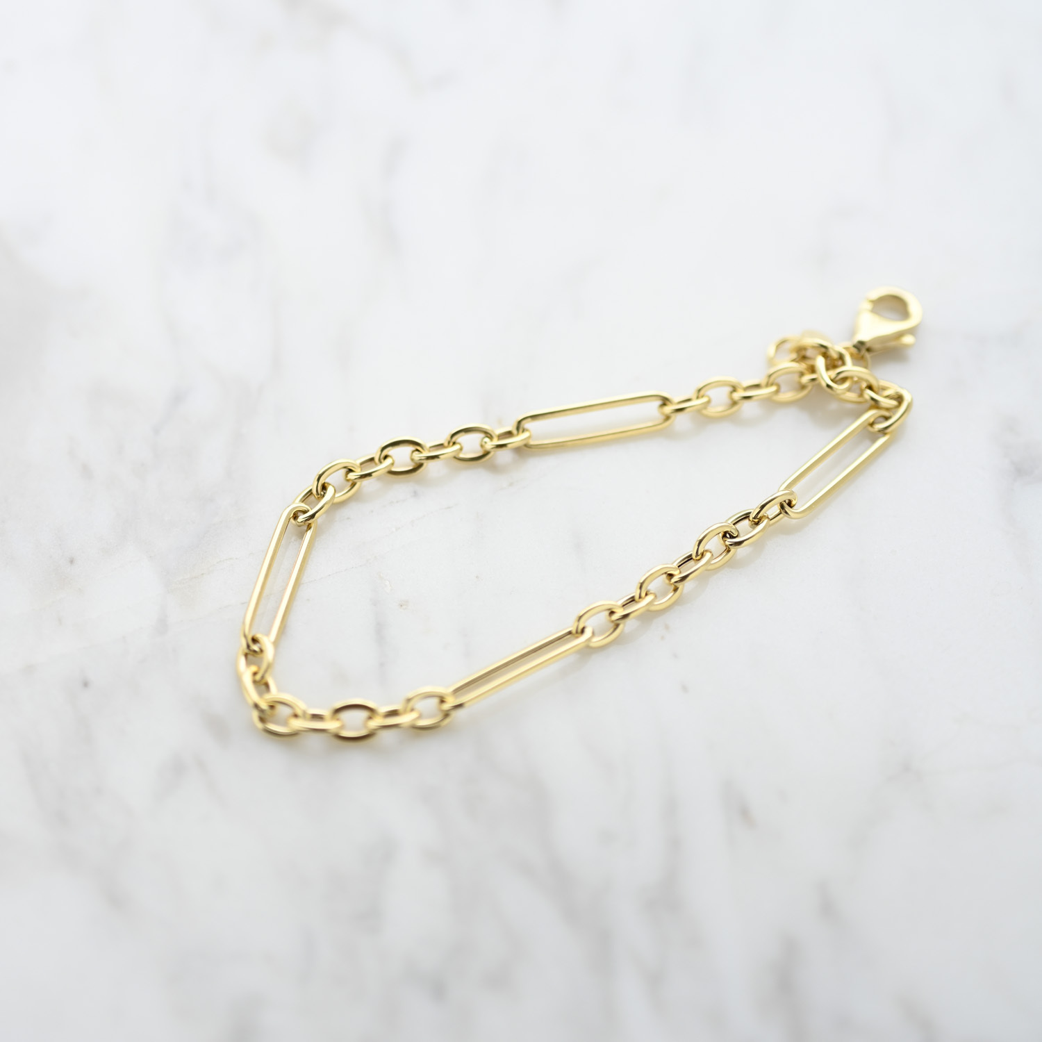 18K Italy Co-Link Plain Gold Bracelet