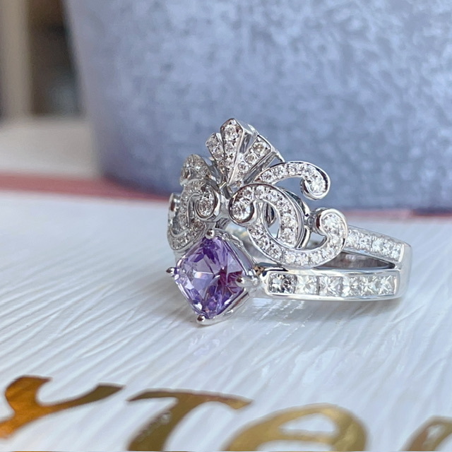 1.05ct天然無燒紫藍寶石18K金鑽石戒指-薰衣草紫 (帶寶石證書)