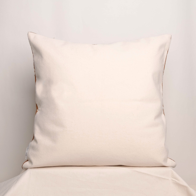 泥染抱枕｜岩褐｜馬利