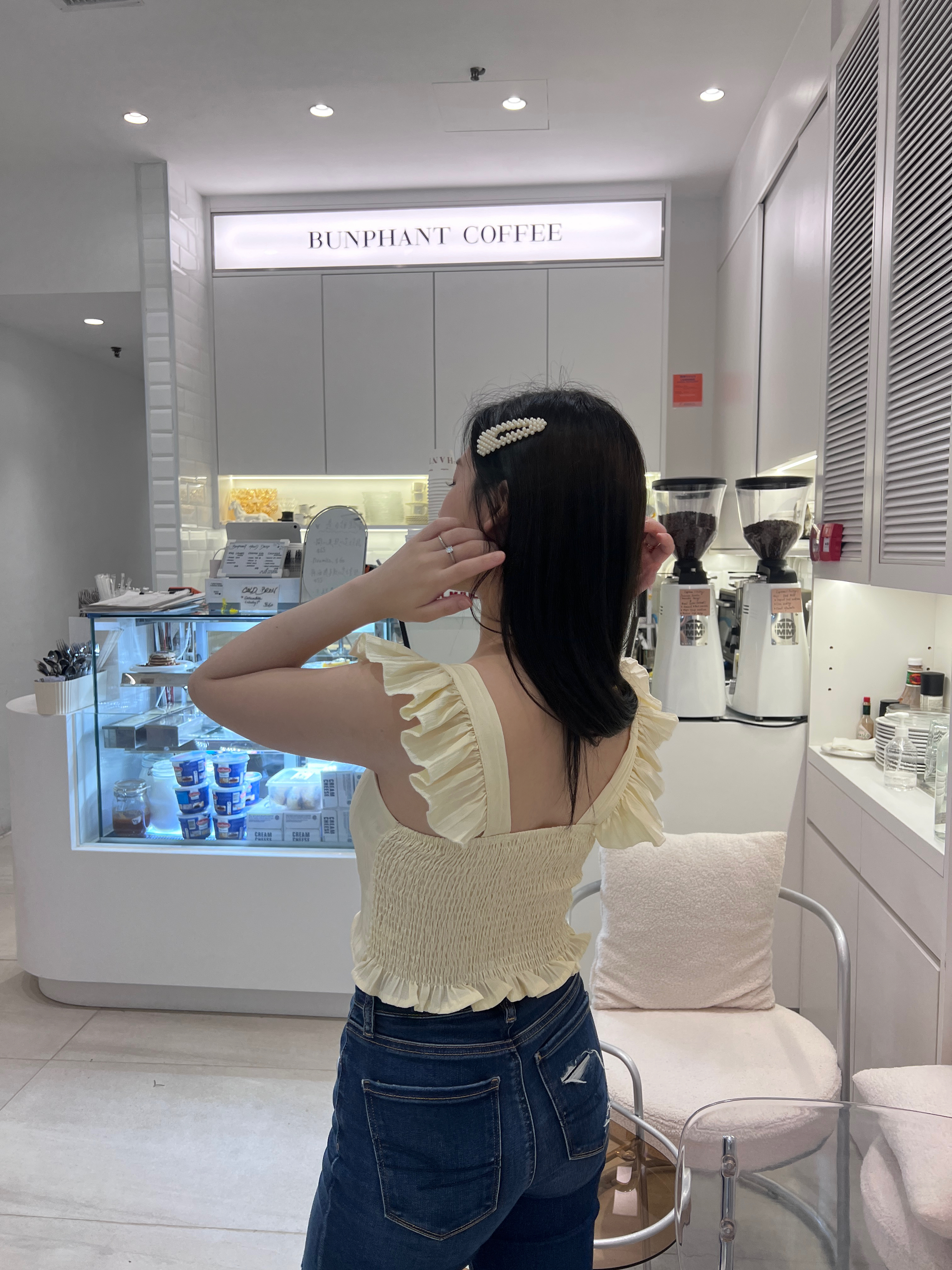 前後都靚! 氣質雞仔黃Ruffle top (with pad)