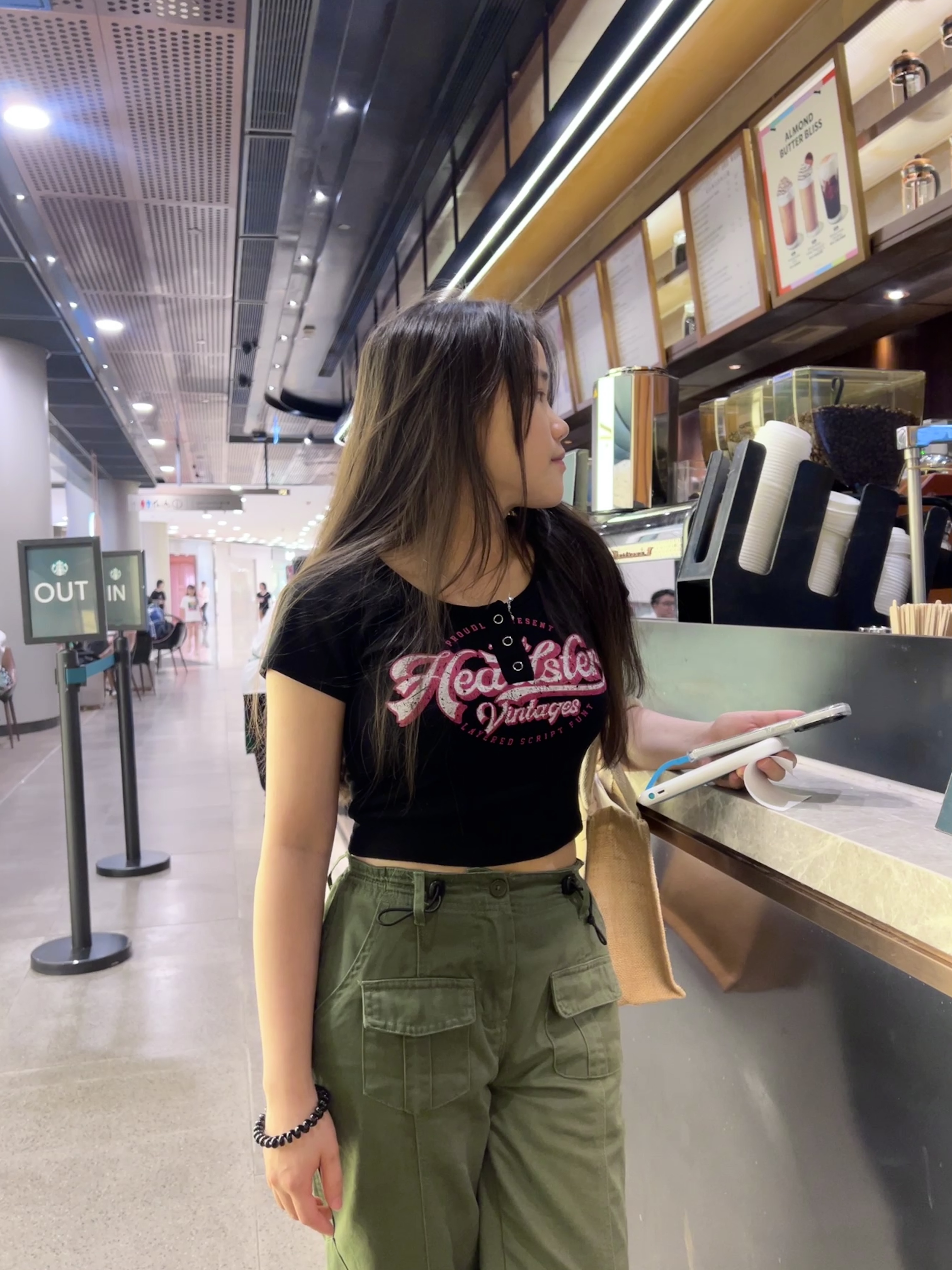 復古入門鈕扣Y2K TEE 🎧