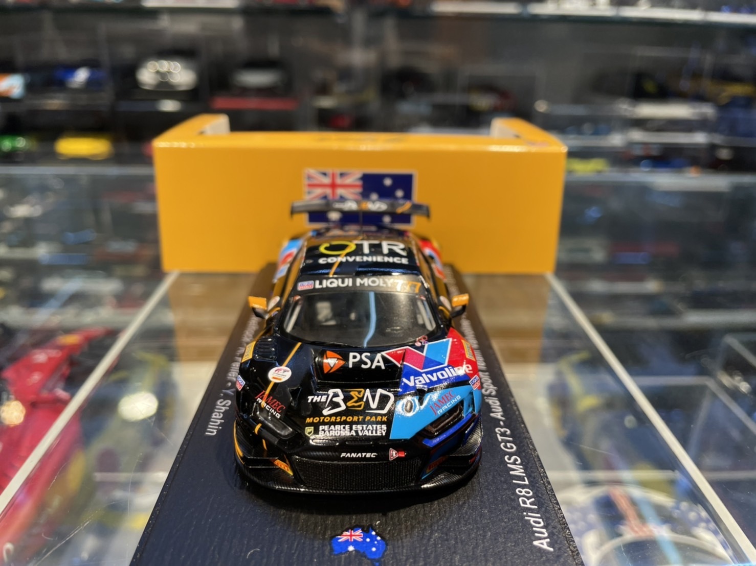 Spark AS064 Audi R8 LMS GT3 #777 7th Bathurst 12H 1/43