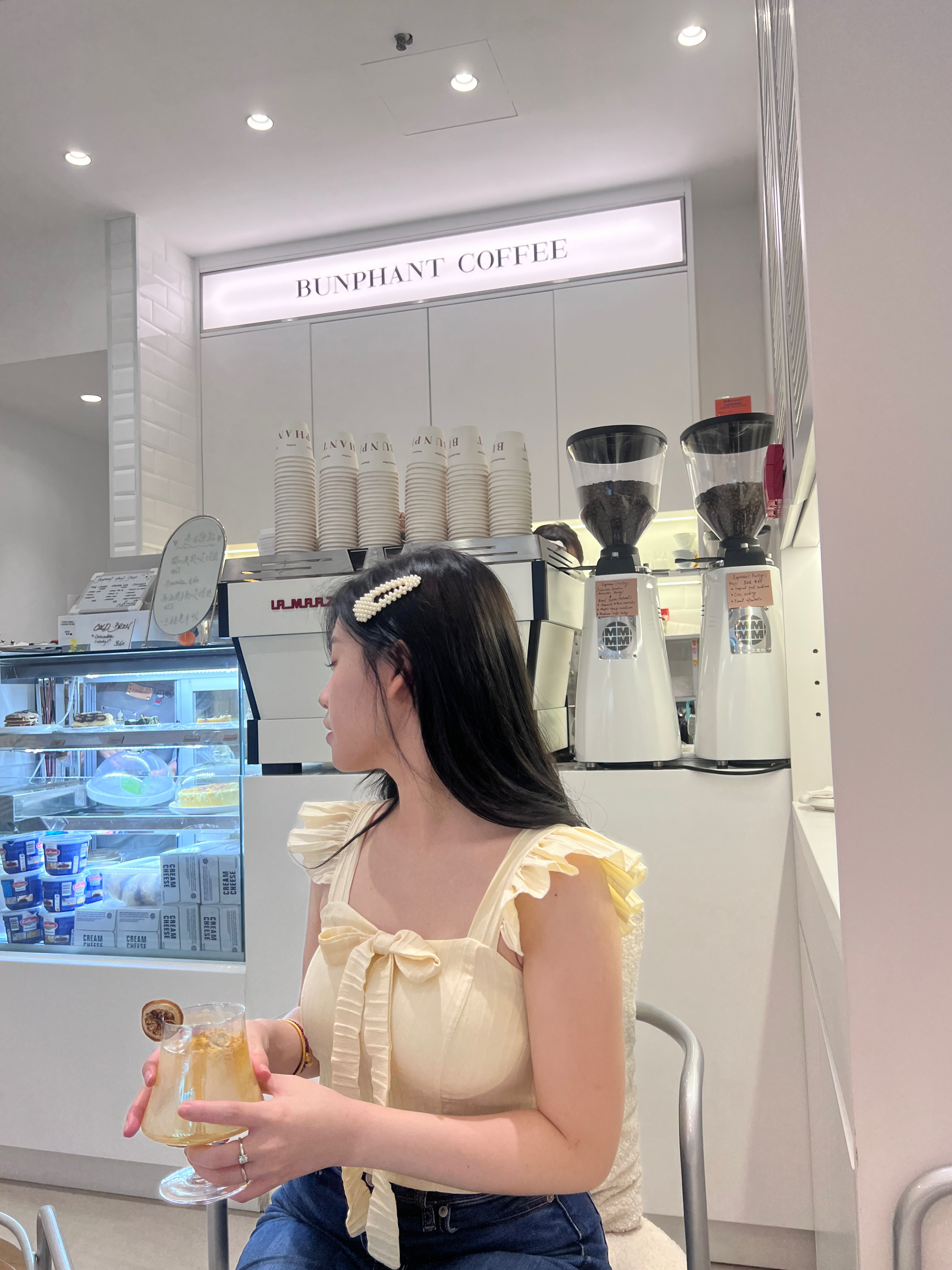 前後都靚! 氣質雞仔黃Ruffle top (with pad)