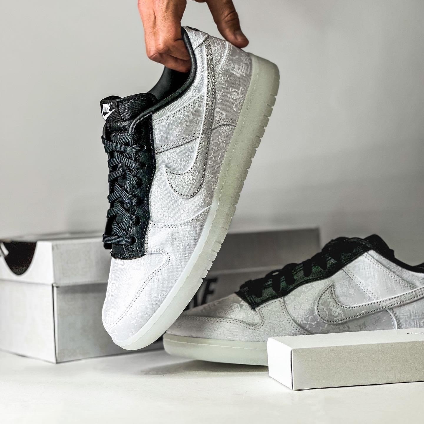 Nike x Fragment x CLOT 閃電 白絲綢 三方聯名 藤原浩 聯名 FN0315-110