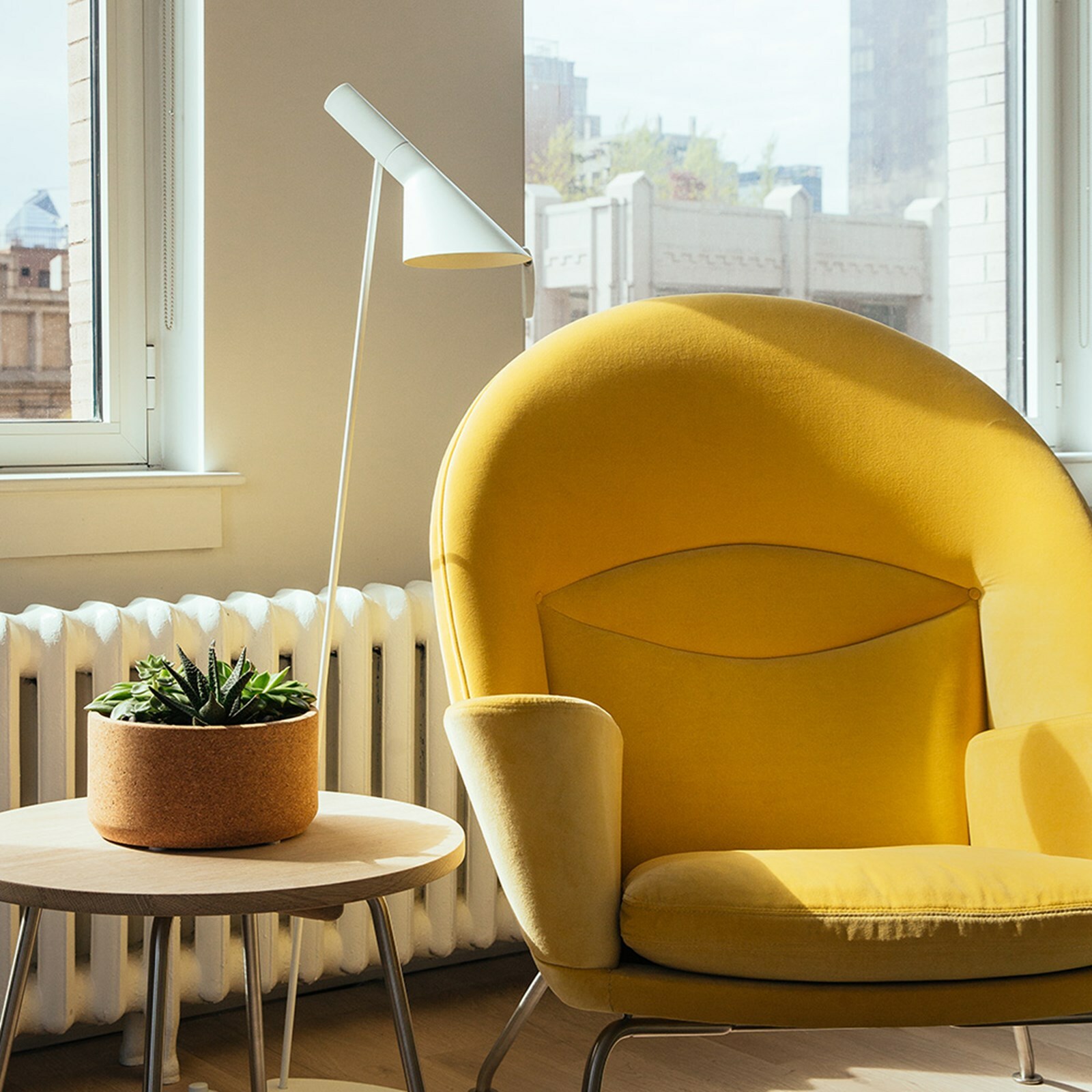 (預購) AJ / 立燈 by Louis Poulsen