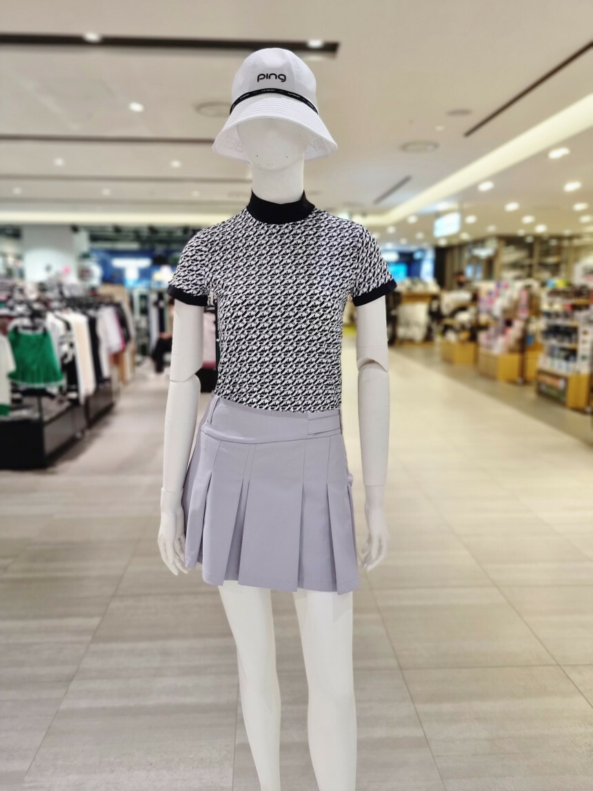 女款 M8/ 5折起 韓版PING 正品同步/春夏款 高領印花字母Logo精緻標誌涼感T 卹/網美推薦高爾夫球衣