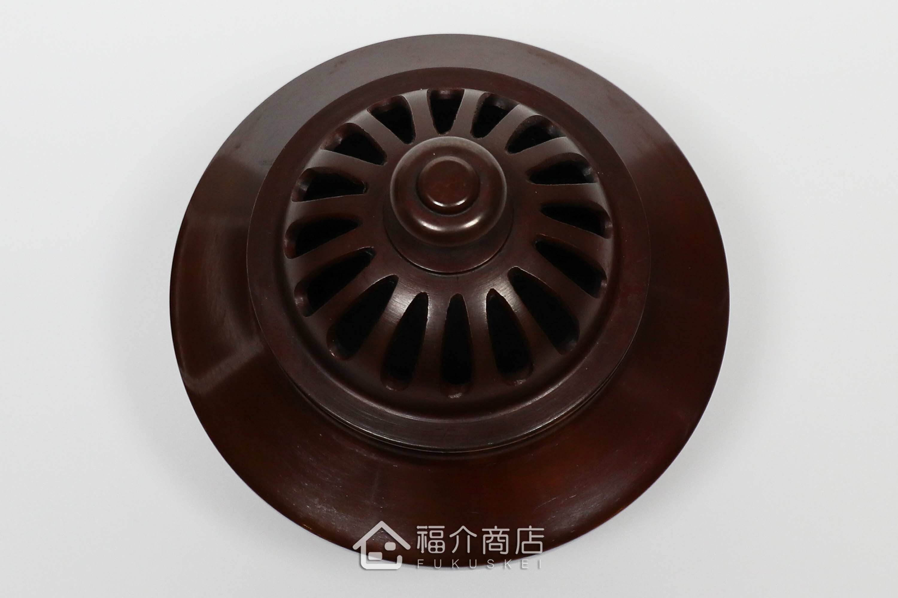 青銅材質的香爐