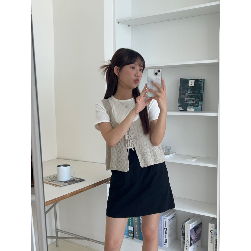 現貨【imfine】預支可愛 前綁帶開衩針織背心 #8313