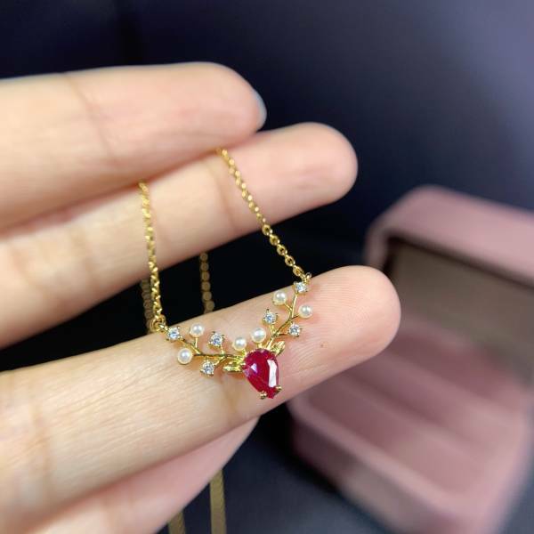(11.24T)高品質緬甸新燒紅寶石 吊墜